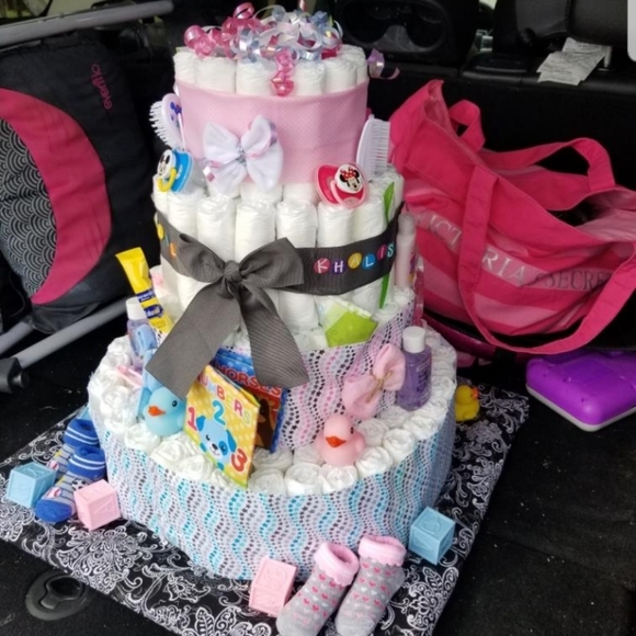 custom diaper cakes